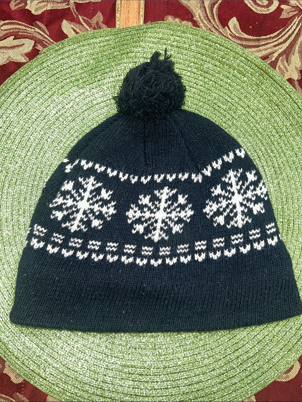 Hat Knit Lined Navy Blue Snowflake Pom Pom OS